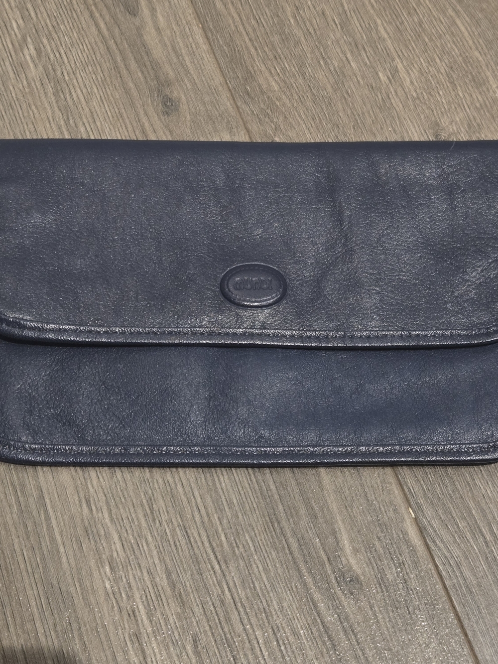 Vintage 1970s Mundi Cowhide Brazilian Leather Navy Bifold Snap Closure Soft